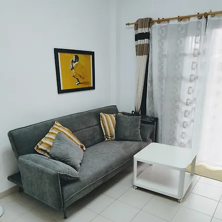 Our Favourite Place. With Amenities. Appartement *