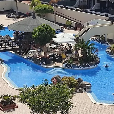 Апартаменты Our Favourite Place. With Amenities.