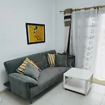 Our Favourite Place. With Amenities. 아파트 *